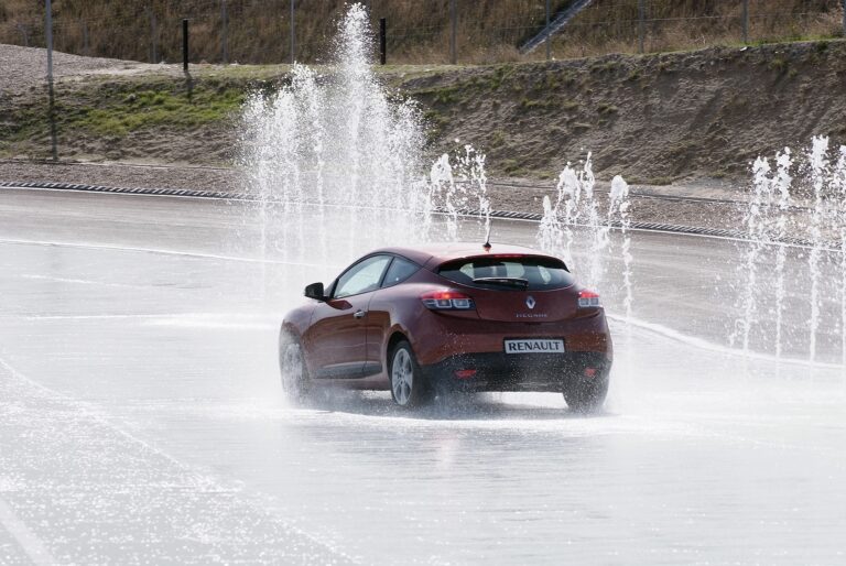 Curso de Conducción Segura: La Seguridad Laboral al volante. Sesión en Madrid