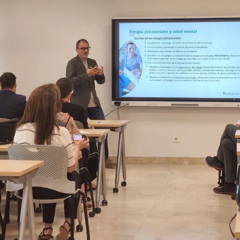Albert Valls en jornada "Buenas prácticas ante los nuevos retos de la salud laboral en el sector sanitario", organizada por Full Audit y BeOn